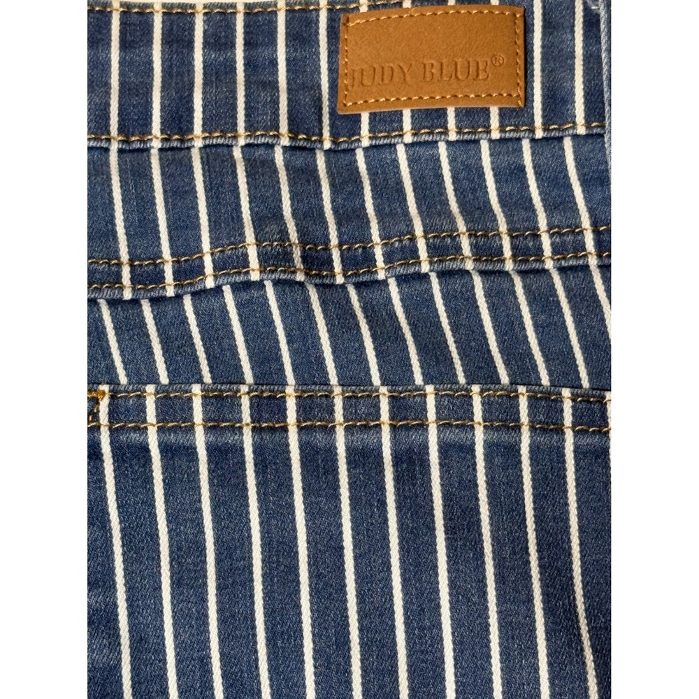Judy Blue Pinstripe Super Flare Jeans 15/32 Women High Rise Raw Hem - Picture 4 of 9